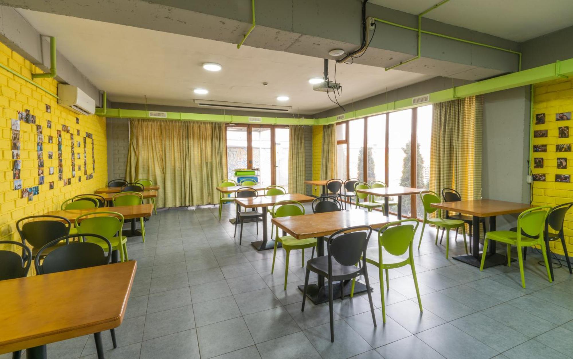 Ololofreelander Hostel&Coworking Bisjkek Eksteriør billede