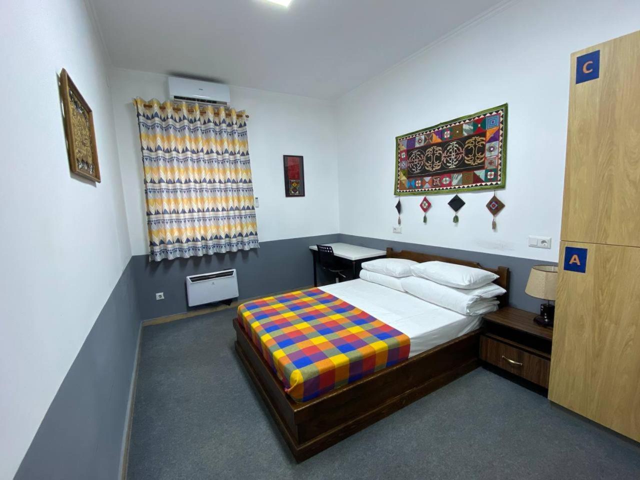 Ololofreelander Hostel&Coworking Bisjkek Eksteriør billede