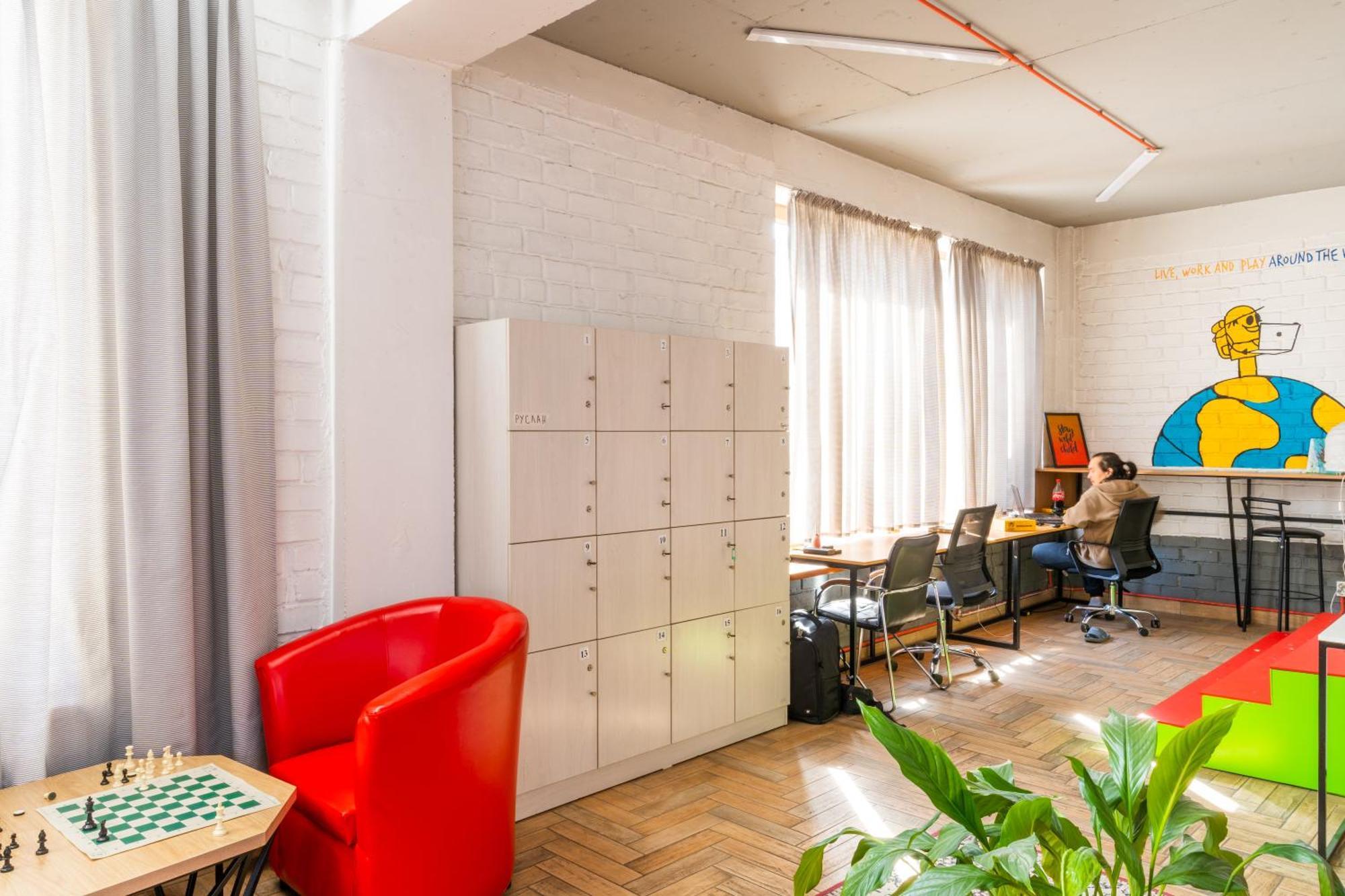 Ololofreelander Hostel&Coworking Bisjkek Eksteriør billede
